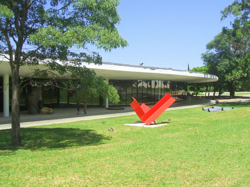 Você está visualizando atualmente Passeios Culturais: Museu de Arte Moderna de São Paulo (MAM-SP)